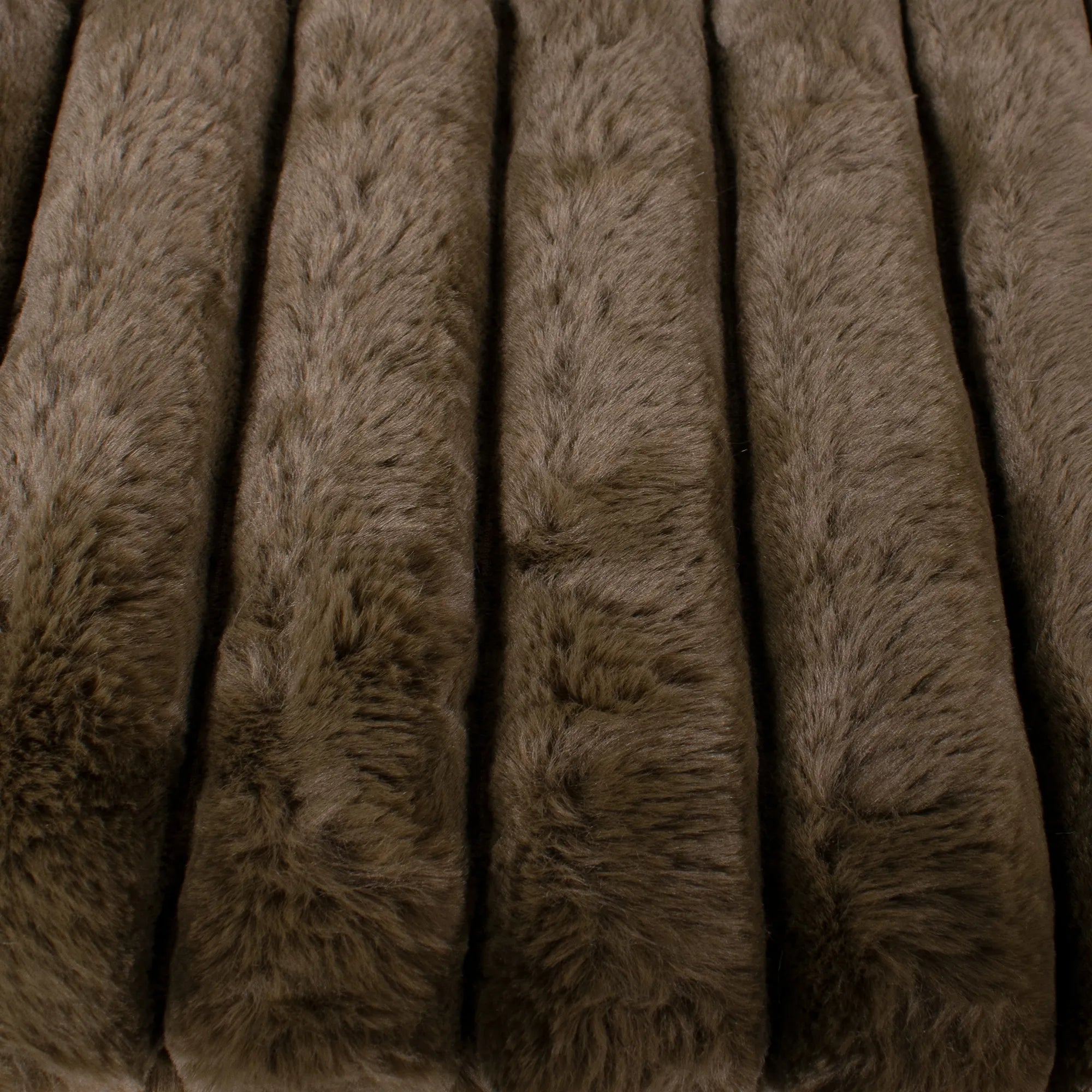 Lux Faux Fur Throw | Dark Brown